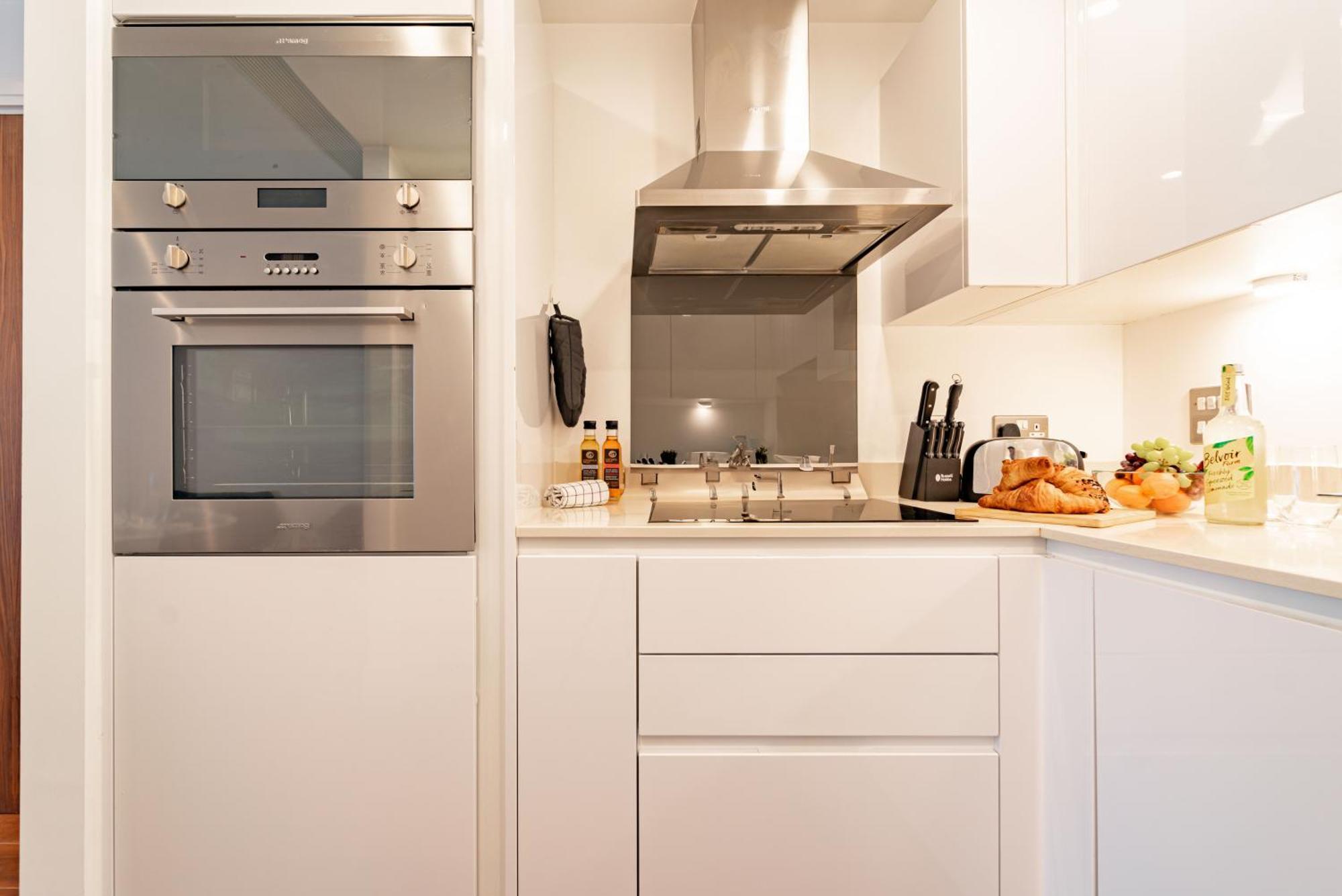 Stylish And Comfortable Canary Wharf Apartment Perfect For Long Stays Londra Exterior foto
