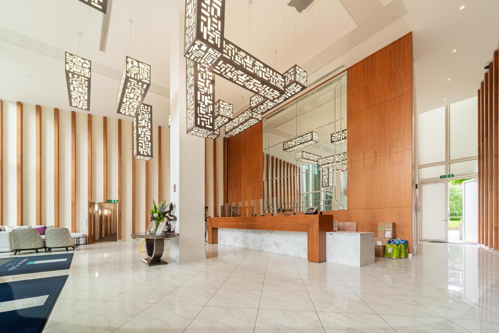 Stylish And Comfortable Canary Wharf Apartment Perfect For Long Stays Londra Exterior foto
